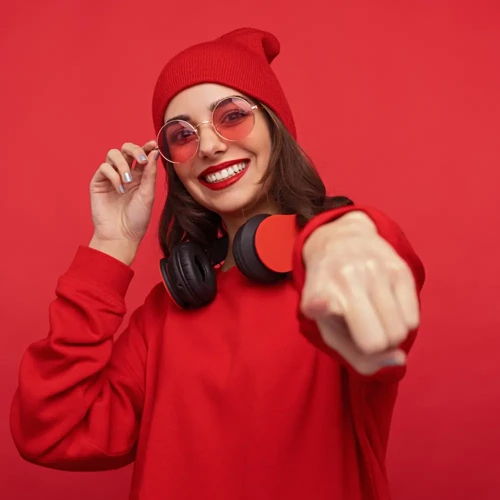 Mitä Erilaiset Unet Punaisesta Mekosta Voivat Tarkoittaa?