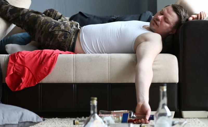 Miten Alkoholi Vaikuttaa Unen Laatuun Seuraavana Päivänä