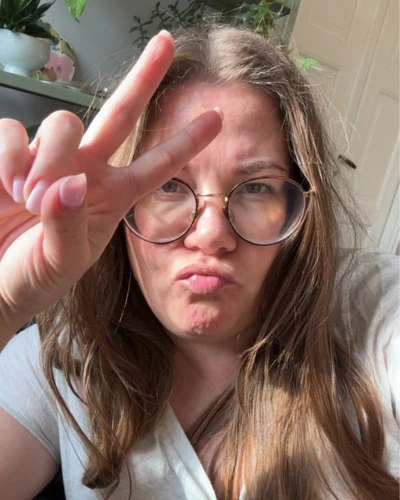 Unessa Kakku - Negatiiviset Merkitykset