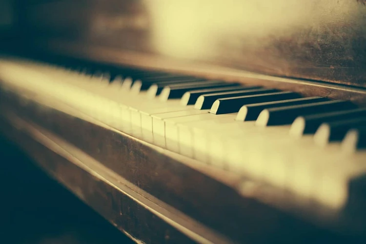 Unien Tulkinta Musiikin Avulla